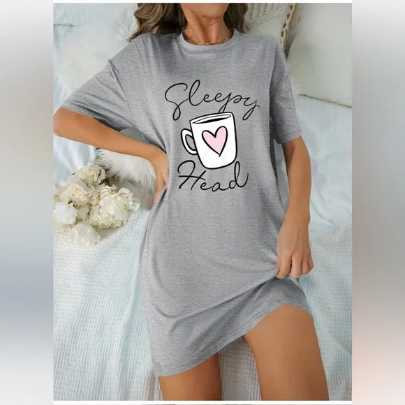 Sleepy Head T-Shirt - Picture 6 of 7